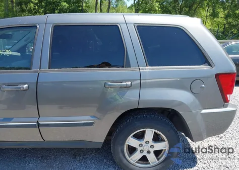 2007 Jeep Grand Cherokee Laredo z USA, uszkodzony, nr VIN 1J8GR48K07C597248